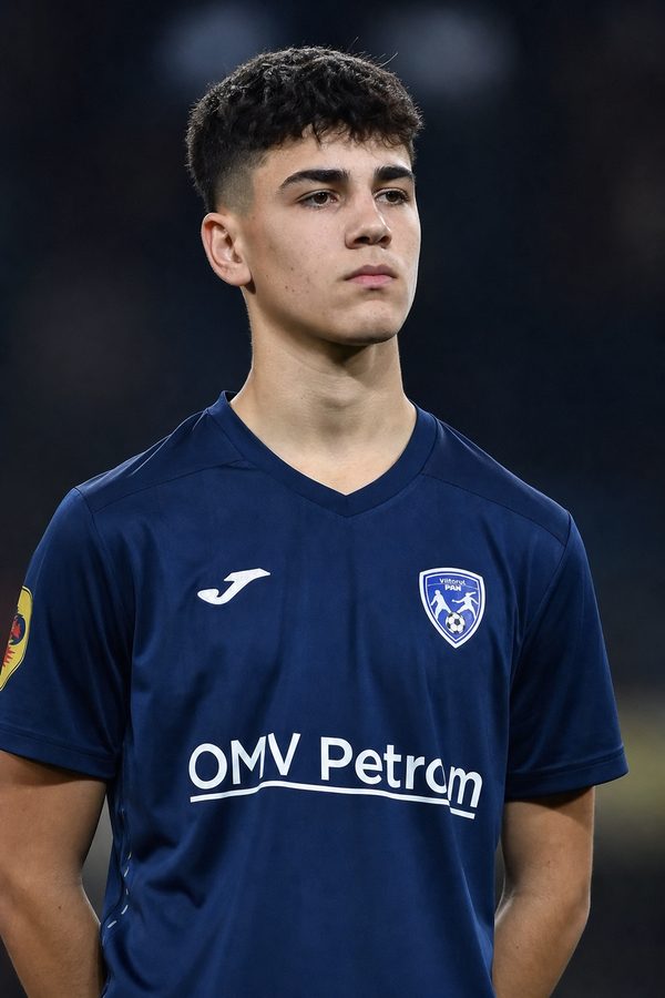 Costi Voinea